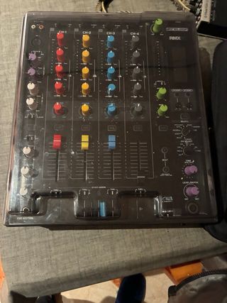 Reloop RMX 60 / Xone K2 / Traktor Audio 10
