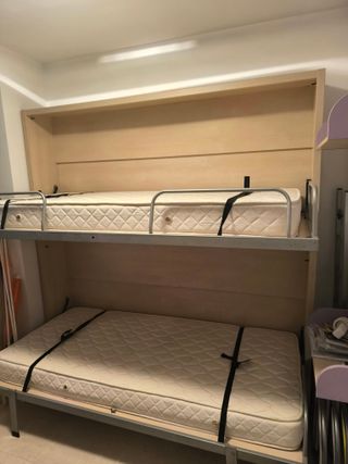 Mueble litera integrado madera y metal