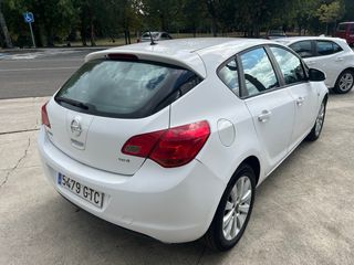 Opel Astra 2008