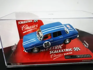 Scalextric Renault 8 TS