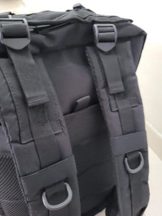Mochila tactica militar para caza pezca negra