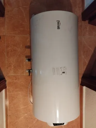 Termo Eléctrico Ferroli 100L