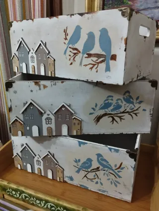 Cajas decorativas de madera y metal