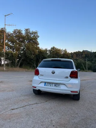 Volkswagen Polo 2015