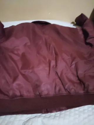 Cazadora hombre manga larga en buen estado.