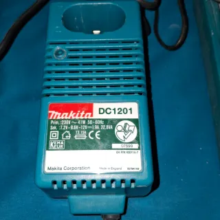 Taladro Makita con baterias