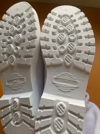 Zuecos blancos trabajo velcro antibacterianos