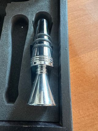 Set 2 Tappi Bottiglie Cromati con Cofanetto