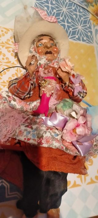 Grande Befana. Altezza 35 cm