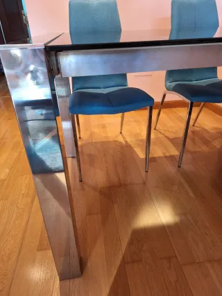 Mesa Comedor Cristal y Metal, extensible 60 cm mas