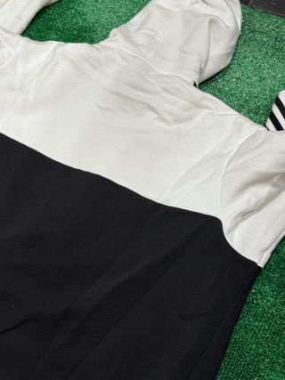 Sudadera Adidas Blanca y Negra