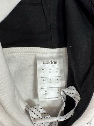 Sudadera Adidas Blanca y Negra