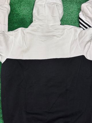 Sudadera Adidas Blanca y Negra