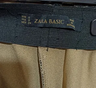 Gonna corta ampia nera