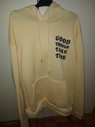 Sudadera beige con mensaje talla M-L