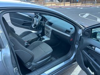 Opel Astra GTC 1,7 CDTI 2006