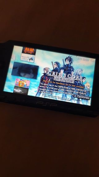 PSP Negra con juegos digitales