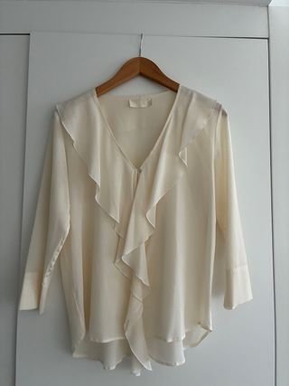 Blusa TCN Beige Volantes