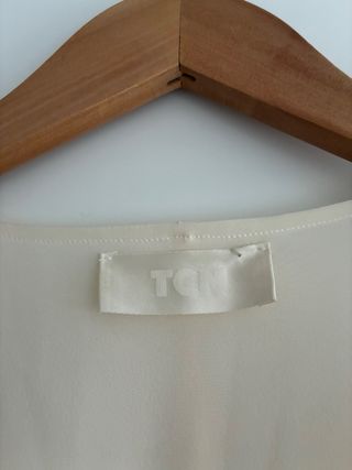 Blusa TCN Beige Volantes