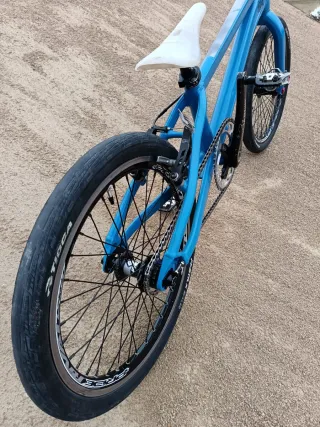 Bicicleta BMX Race Meybo