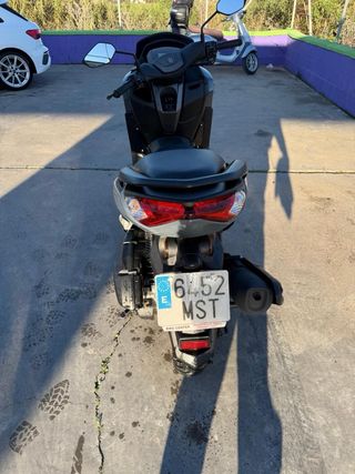 Yamaha NMAX 125 cc – Año 2024