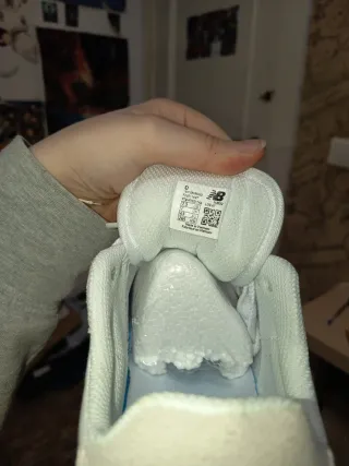 Zapatillas New Balance Blancas y Grises