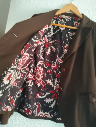 Chaqueta corta vintage marrón
