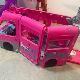 Casa Barbie Malibu, Autocaravana e Auto