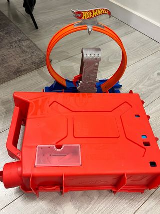 Circuito Hot Wheels con propulsores