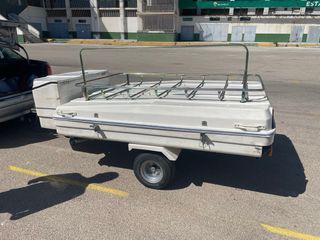 Remolque tienda en perfecto estado