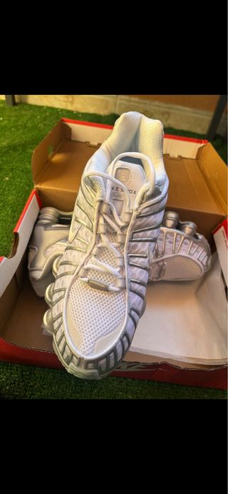 Nike Shox TL Plata y Blanco