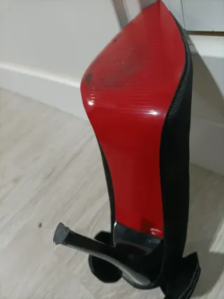 Zapatos de tacón negros con lazo talla 36