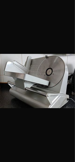 Cortador de fiambre como nuevo electrico