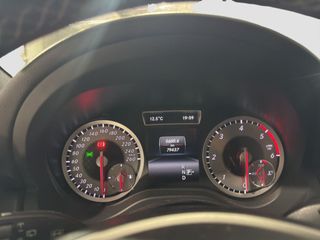 Mercedes Clase A A180 CDI 110CV AUTOMATICO 5P