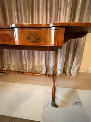 Mesa consola antigua abatible