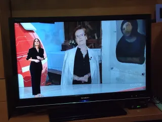 Televisión Sharp Aquos 42 "