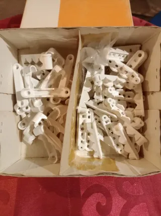 Abraçadeiras triplas para cabos