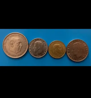 Colección de 4 monedas antiguas españolas