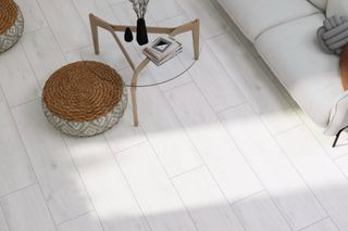 Baldosas porcelánico efecto madera Blanco