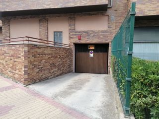 Garaje en alquiler en Calahorra, ZONA B5