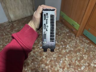 ASUS GTX 1050 Ti 4GB