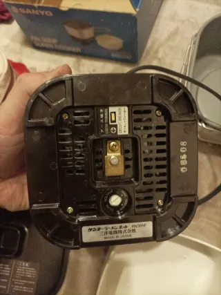 Mini Cocina Eléctrica Sanyo Tourist RN 36NF