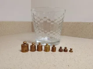 Pesos antiguos de latón