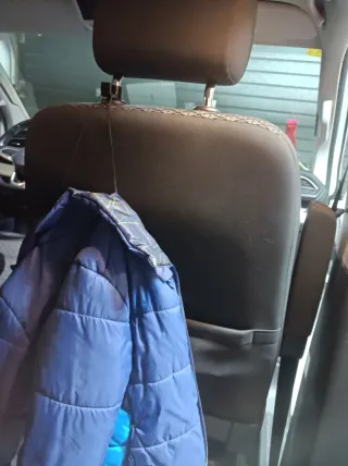 Gancho Perchero para Reposacabezas Coche VW