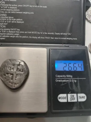 8 Reales 1748 Fernando VI Macuquina