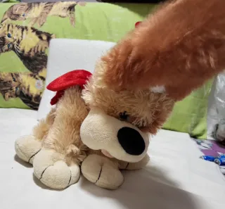 Peluche perro musical Navidad