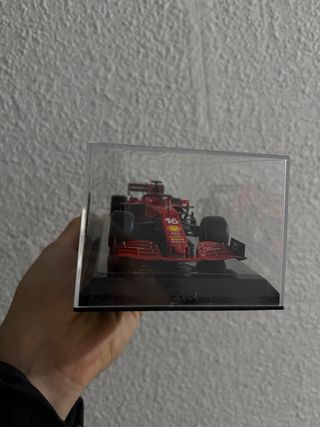 Ferrari SF21 Charles Leclerc 1/24