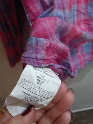 Camisa Camaieu cuadros azul y rojo