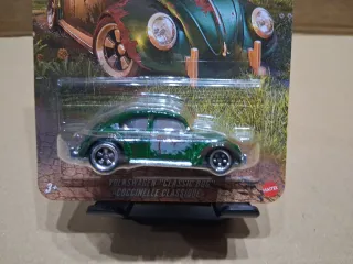Hot Wheels Volkswagen Classic Bug Silver Series