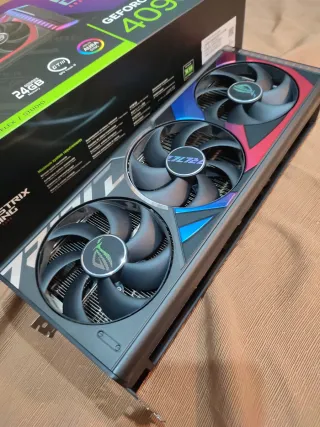 Disipador Asus Rog RTX 4090 + Caja